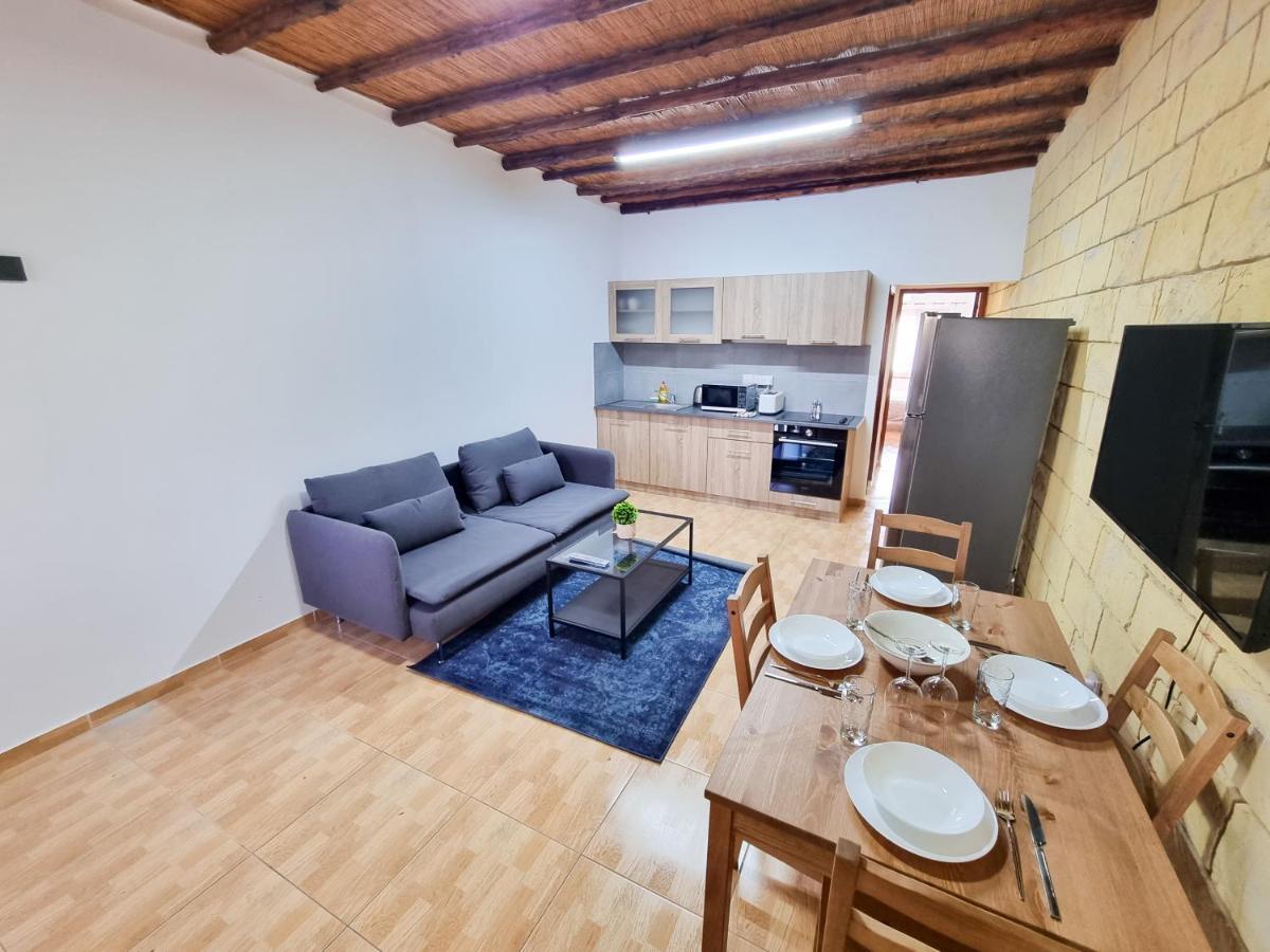 Daire Mountains Retreat & *
