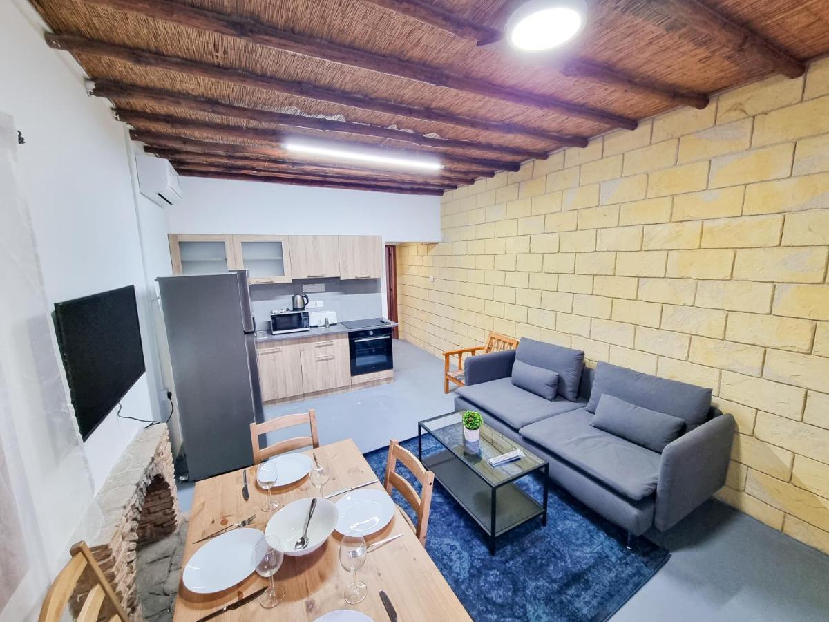 Mountains Retreat & Apartment
