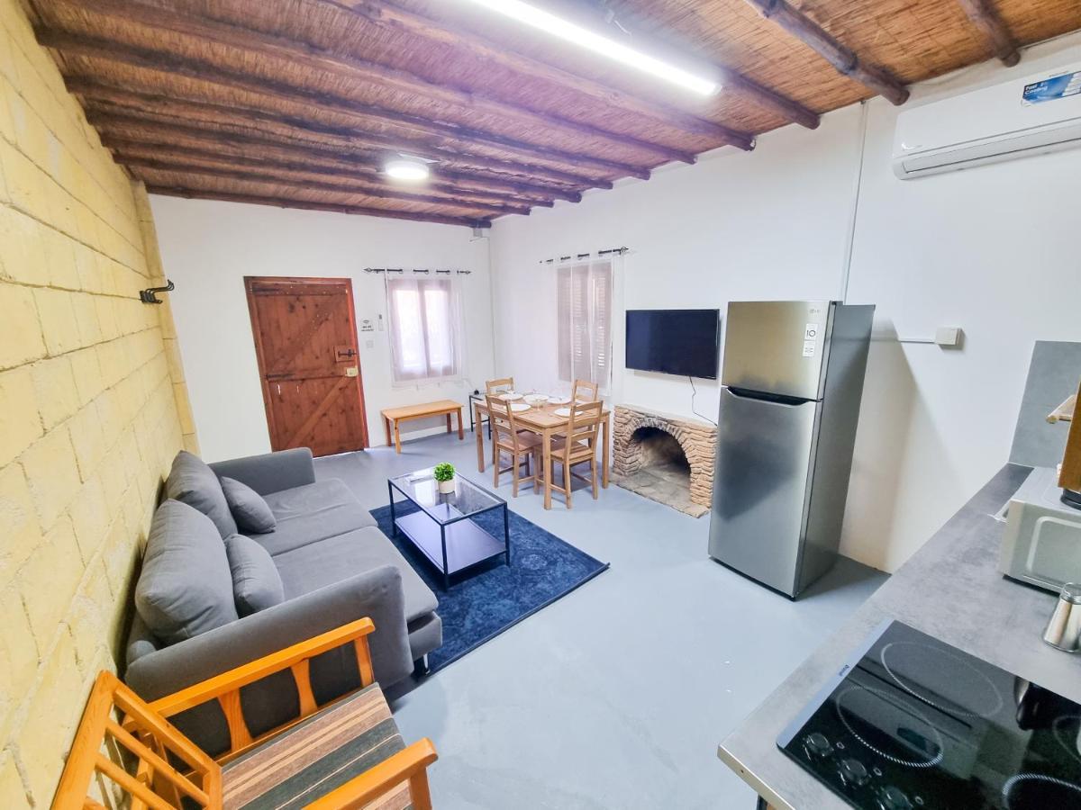 Mountains Retreat & Apartment *